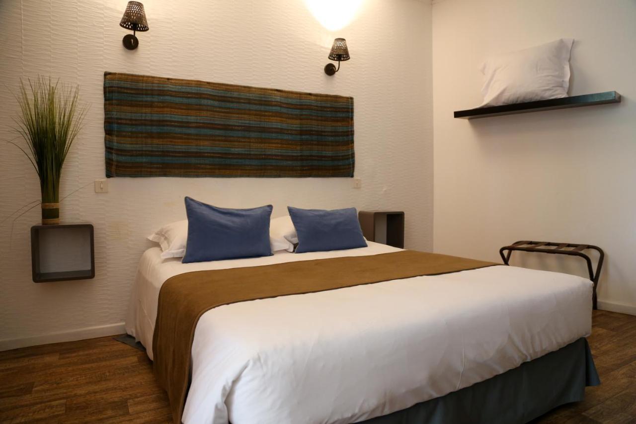 Lou Cigaloun Hotel Saint-Antonin-du-Var Kültér fotó