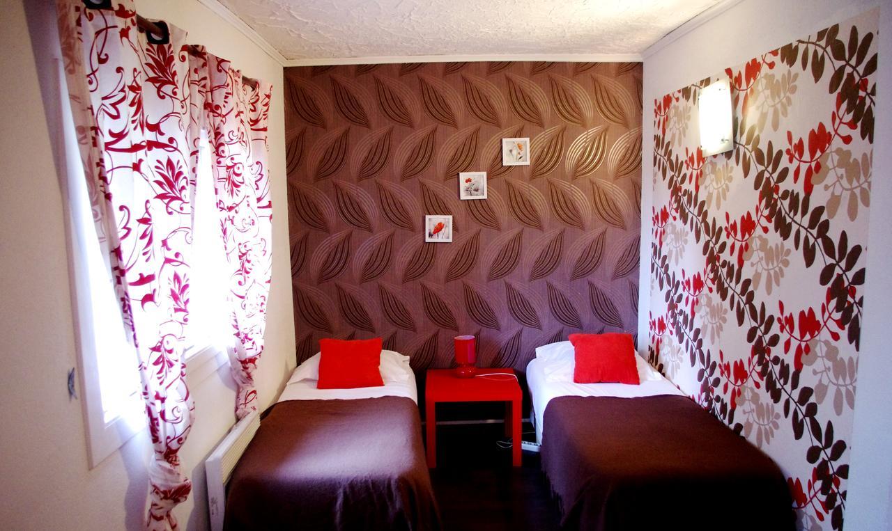 Lou Cigaloun Hotel Saint-Antonin-du-Var Kültér fotó